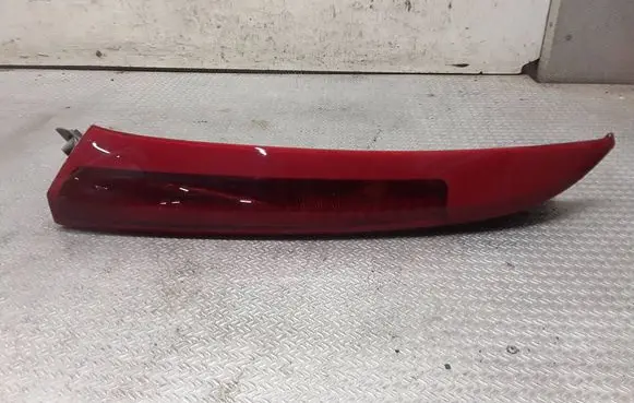 Volvo XC90 Rear tail light reflector 157617