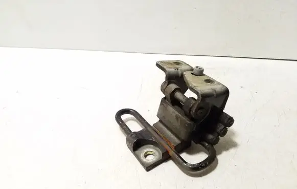 Volkswagen Golf V Front door lower hinge 1K0831411H