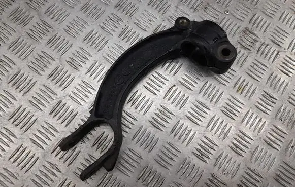 Audi A8 S8 D4 4H Lower shock absorber bracket 8K0413L