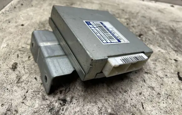 KIA Sorento Gearbox control unit/module 954404A713