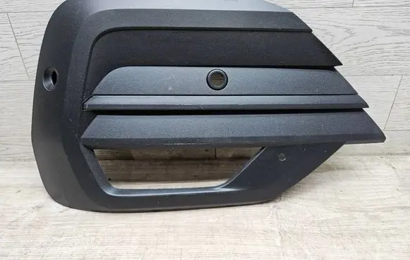 Volkswagen Multivan T6 Front bumper lower grill 7LA807490