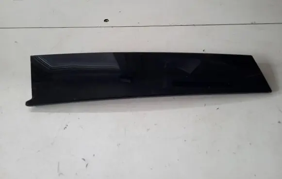 Opel Mokka B Front door trim (molding) 98347970XK