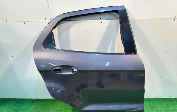 Ford Ecosport Rear door