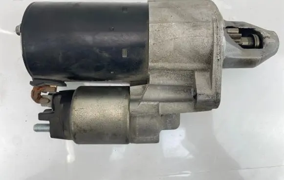 Mercedes-Benz S W221 Starter motor A0061516001 20101124 0107459