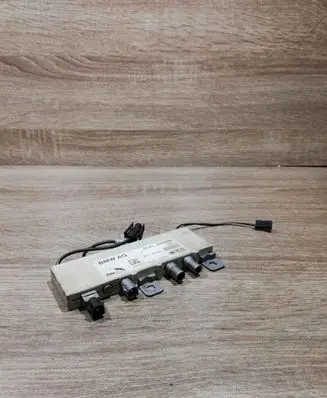 BMW 5 E39 Aerial antenna amplifier 6906082 65256906082 1865801