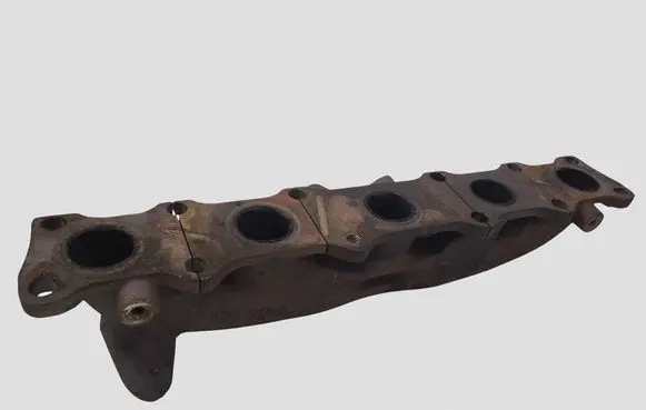 Volvo V40 Exhaust manifold 30757870