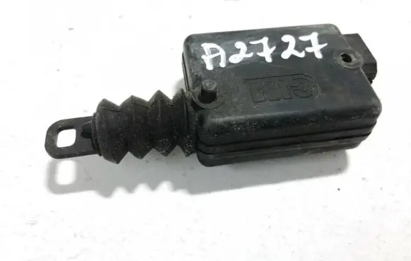 Renault Espace II Central locking motor a143901