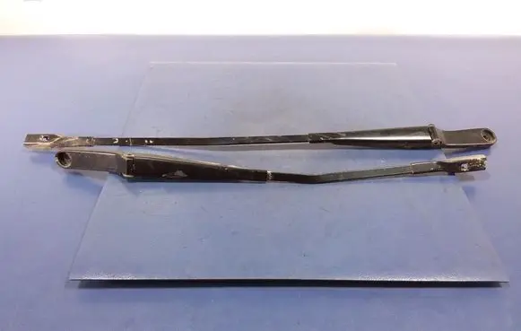 Audi A7 S7 4G Front wiper blade arm