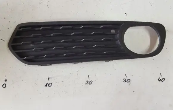 BMW 1 F20 F21 Front bumper lower grill 7245869