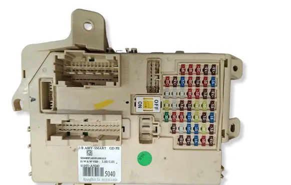 Hyundai i30 Fuse module 91955A5040