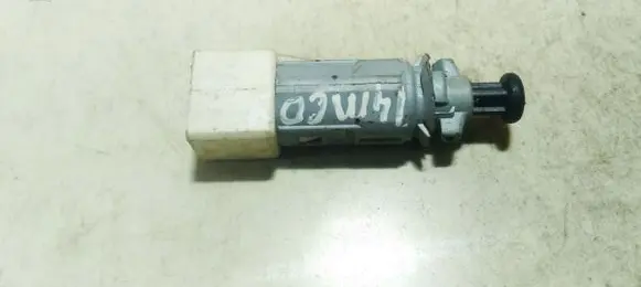 Mitsubishi Colt Brake pedal sensor switch MR977584