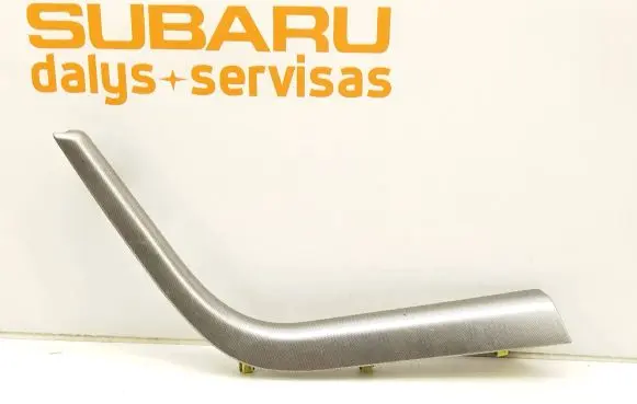 Subaru Legacy Radio/GPS head unit trim 