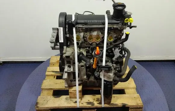 Volkswagen Golf IV Engine BGU
