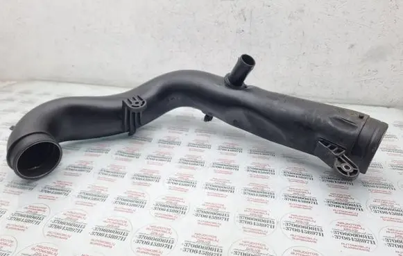 Audi A3 S3 8P Intercooler hose/pipe 1K0129654K