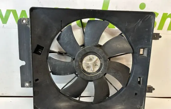 Honda CR-V Radiator cooling fan shroud 0650002571