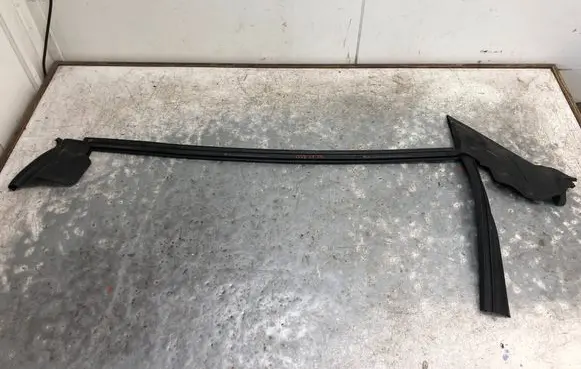 Mercedes-Benz E W238 Rubber seal front coupe door window A2387204901