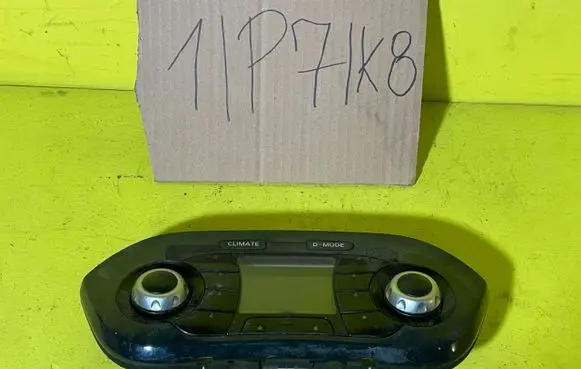 Nissan Juke I F15 Air conditioning/heating control unit 