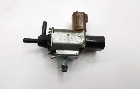 Vacuum valve
