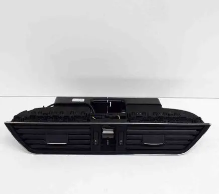 Skoda Superb B8 (3V) Dashboard air vent grill cover trim 3V0820951D