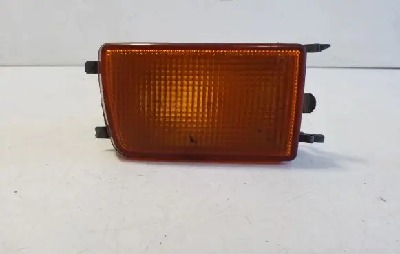 Front indicator light