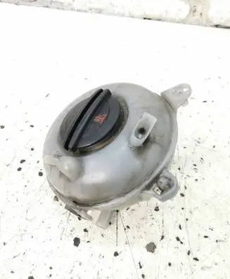 Volkswagen Touran III Coolant expansion tank/reservoir 5Q0121407G
