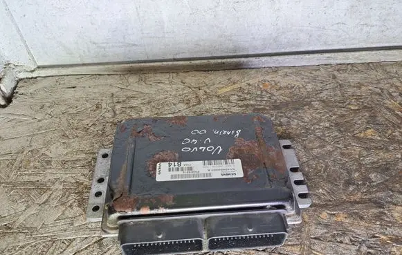 Volvo S40, V40 Engine control unit/module S110602007A P30616814 S105961201