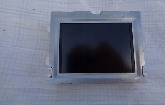 Peugeot 2008 I Screen/display/small screen 9831955780