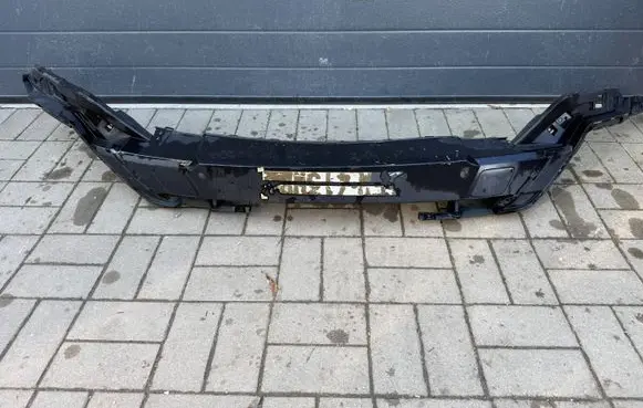 Lamborghini Urus Front bumper 4ML807110B