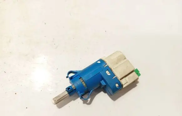 Brake pedal sensor switch
