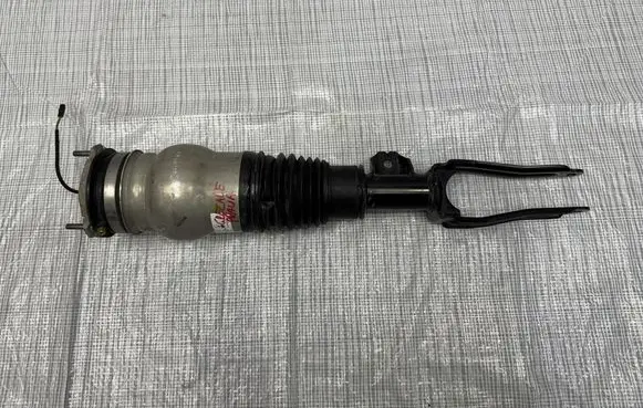 Maserati Grecale Front shock absorber/damper 6703527320