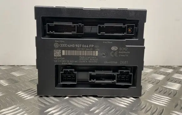 Audi A7 S7 4G Comfort/convenience module 4H0907064FP 4H0907064EP