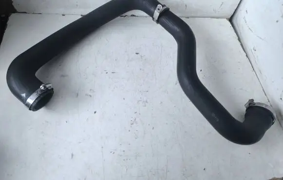 Renault Trafic II (X83) Intercooler hose/pipe