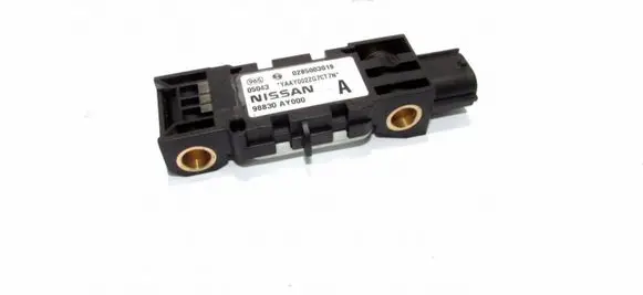 Nissan Primera Airbag deployment crash/impact sensor 0285003019