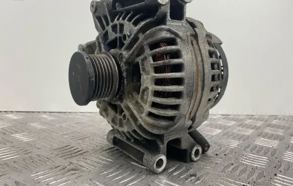 Mercedes-Benz C W203 Generator/alternator A0131540002 F00M144108