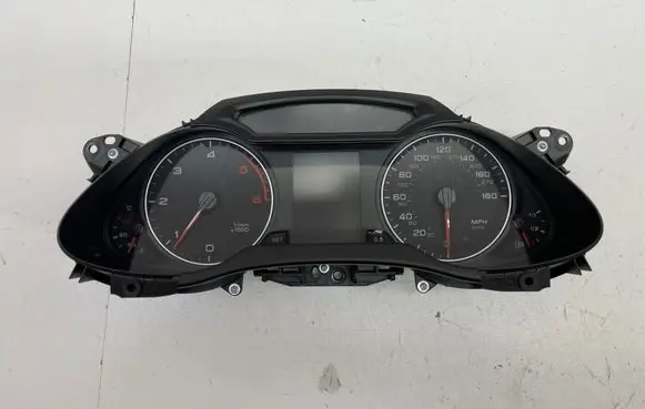 Speedometer (instrument cluster)