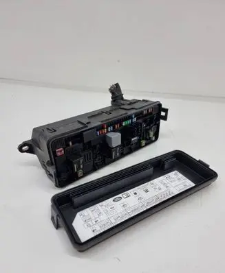 Land Rover Range Rover Sport L494 Fuse module Hpla14a073ab