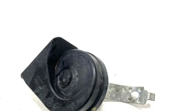 Chevrolet Volt I Horn signal A046495 0055306