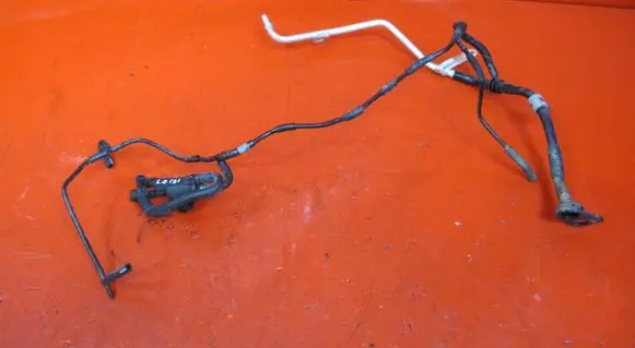 Mercedes-Benz Vito Viano W447 Vacuum valve A0005003201