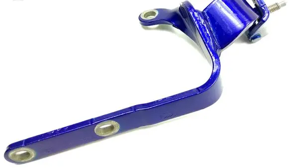 Tailgate/trunk/boot hinge