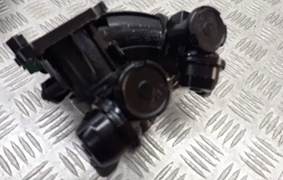 Peugeot 407 Throttle valve position sensor 9646846380