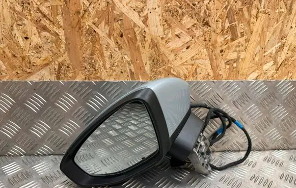 Audi A3 8Y Front door electric wing mirror 23962773