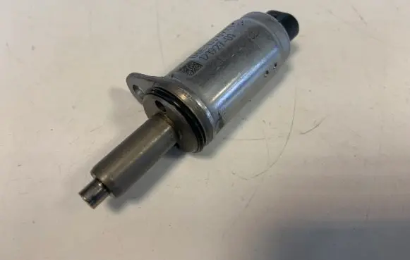 Audi Q5 SQ5 Camshaft vanos timing valve 06E103697T