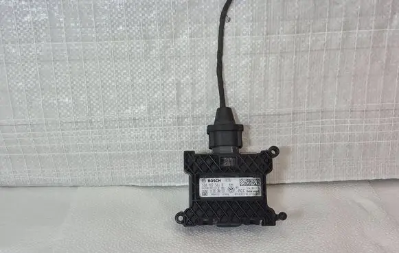 Volkswagen Golf VII Distronic sensor radar 5Q0907561B 5Q0907572B 2013DJ5069