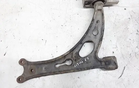 Volkswagen Touran I Front lower control arm/wishbone