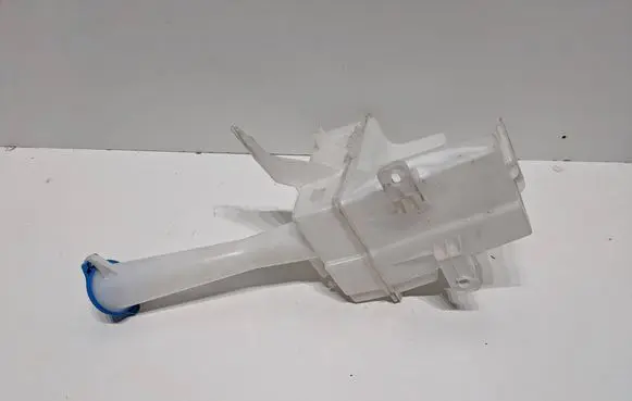Hyundai i20 (GB IB) Windshield washer fluid reservoir/tank 98610C8010 98610C8110 98610-C8010