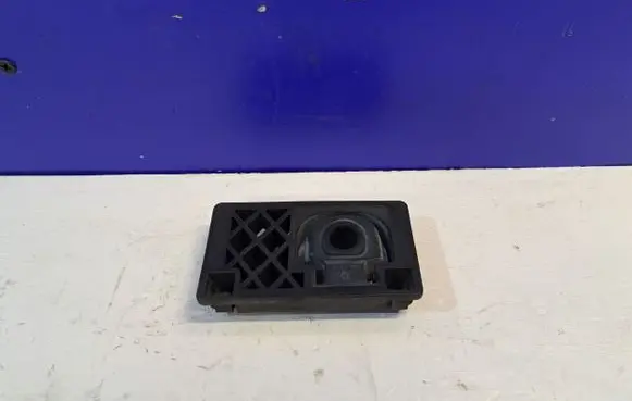 Volvo XC90 Radiator support slam panel bracket 31657439 31425937