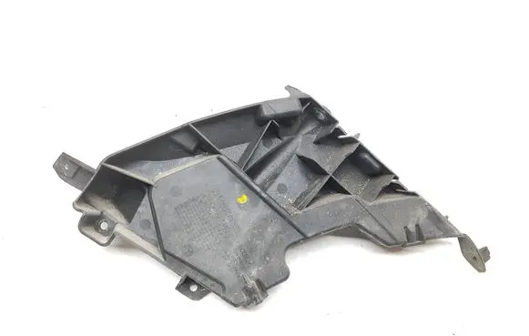 Audi A7 S7 4G Front bumper mounting bracket 4G8807283A