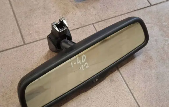 Hyundai i40 Rear view mirror (interior)