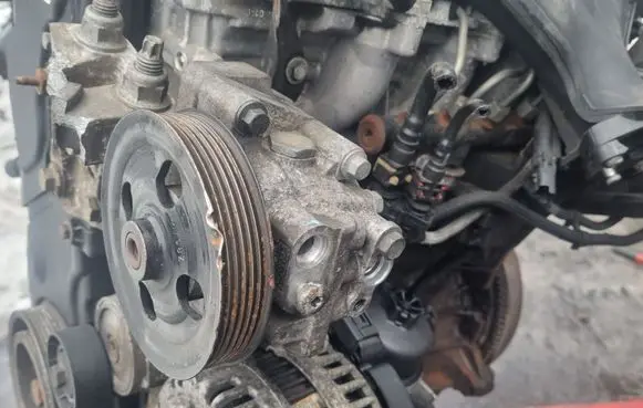 Ford Mondeo MK IV Power steering pump 6G913A696CD