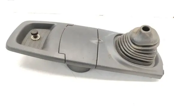 Suzuki Liana Center console 7582154G0